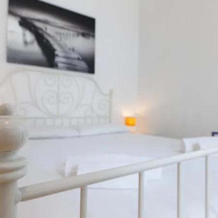 Primopiano - Tibaldi Apartment Milan