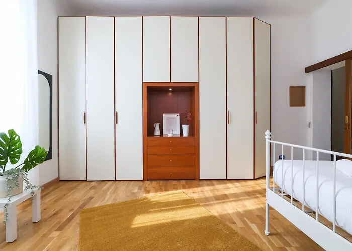 Apartament Primopiano - Tibaldi Mediolan