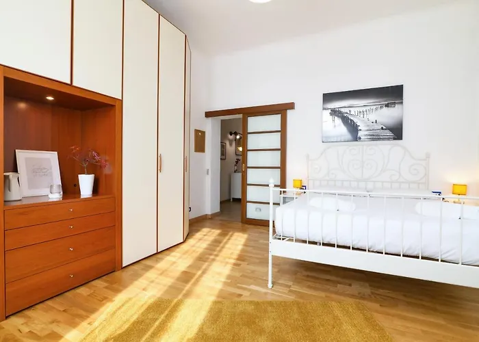 Primopiano - Tibaldi Apartment *